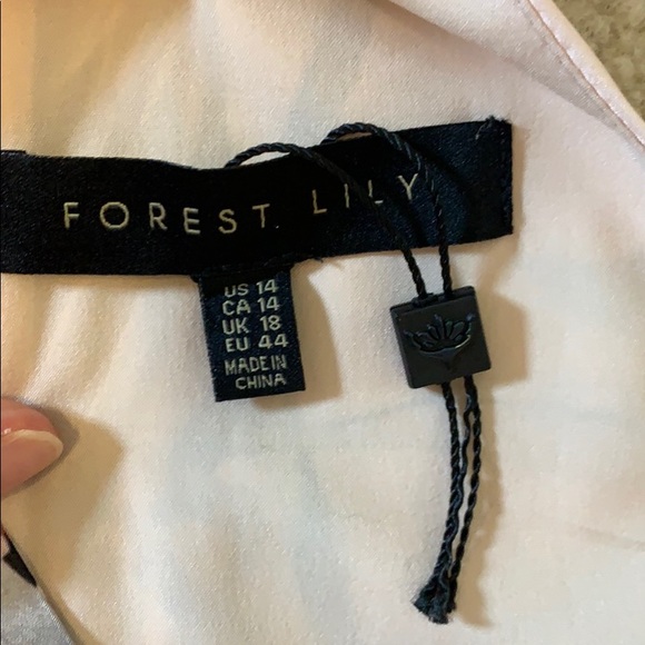 Forest lily dress - Picture 10 of 11